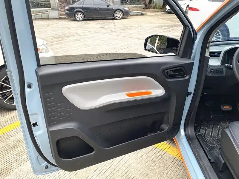 Wuling Motors Hongguang MINIEV 2020 Freedom Edition (LFP Battery) фото 9
