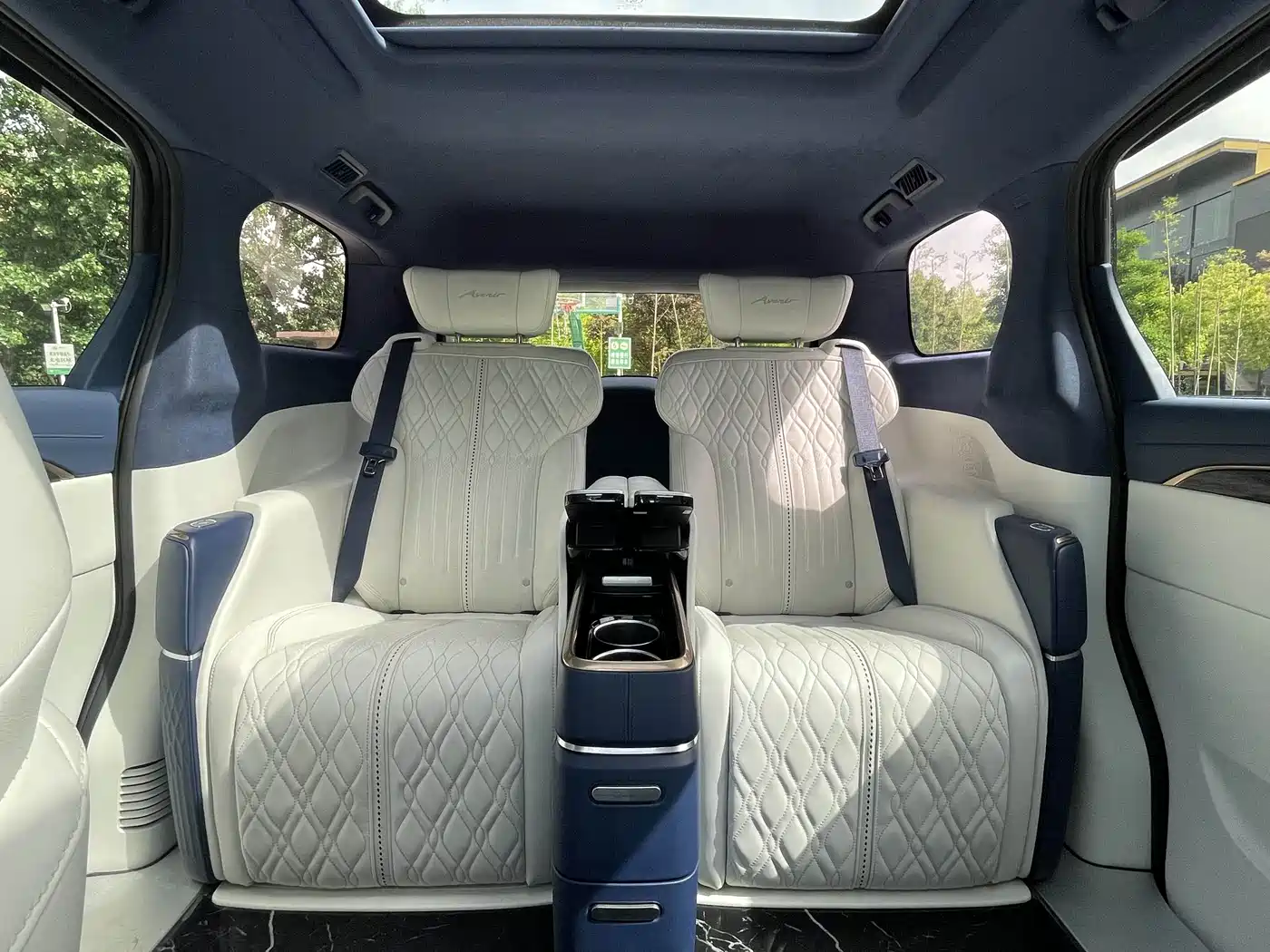 Buick GL8 2021 Avenir Aivia 4-Seater Prestige Edition фото 14