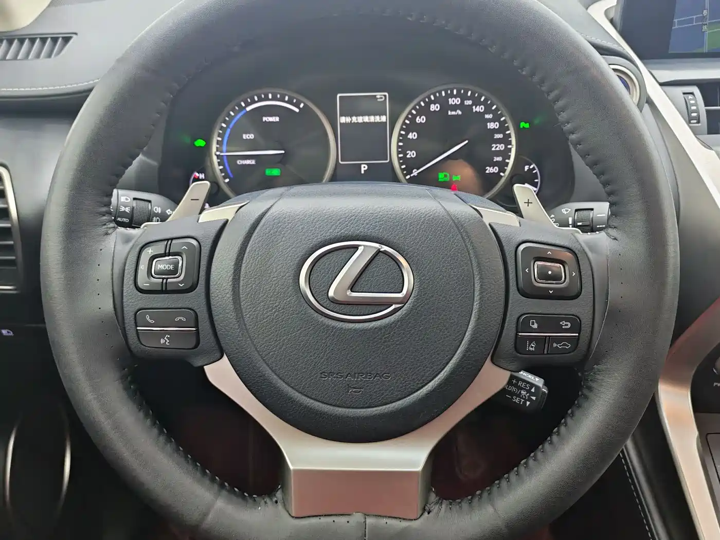 Lexus NX 2020 300h FWD F Sport China VI фото 12