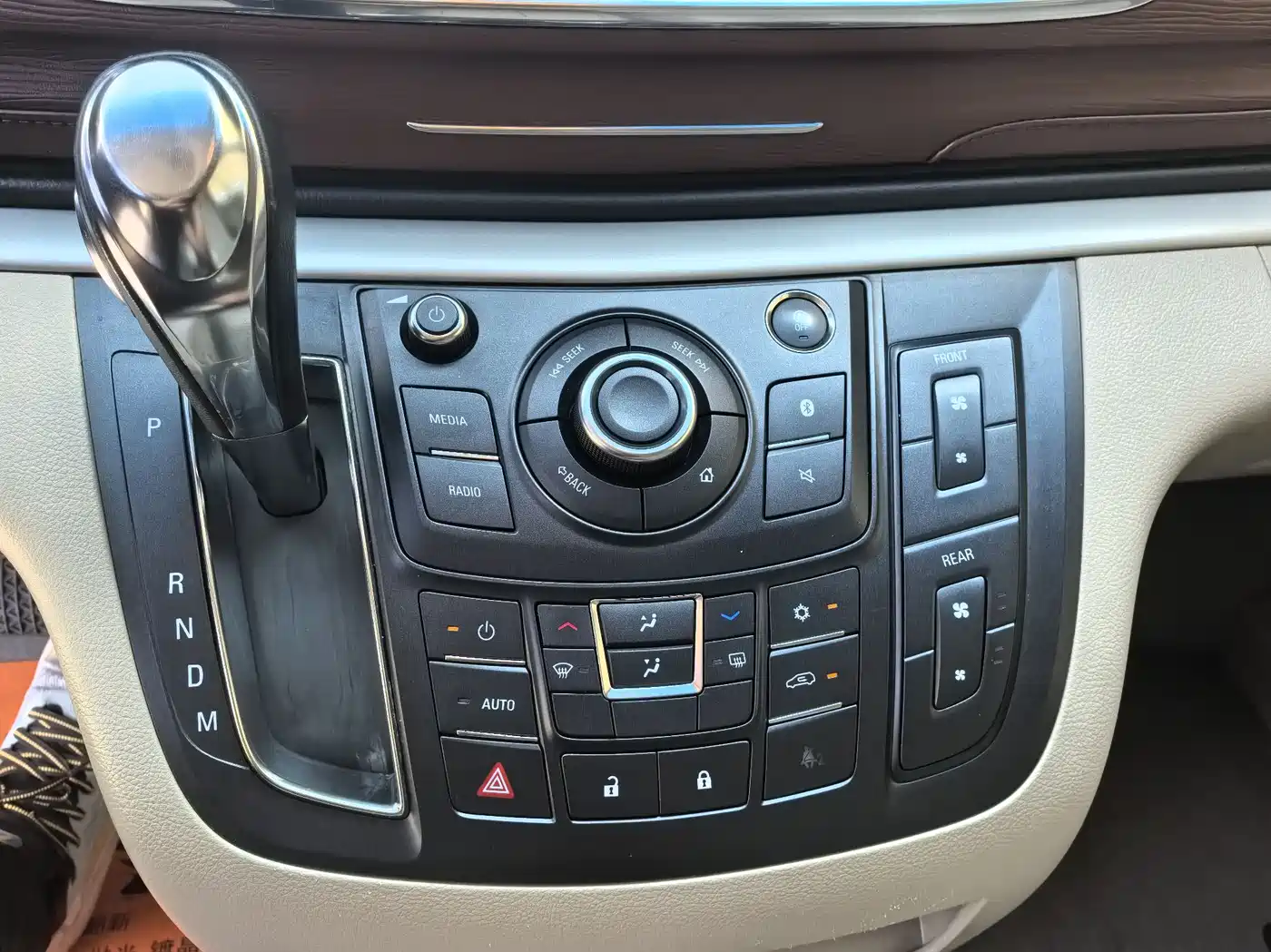 Buick GL8 2018 28T Luxury Model China VI фото 12
