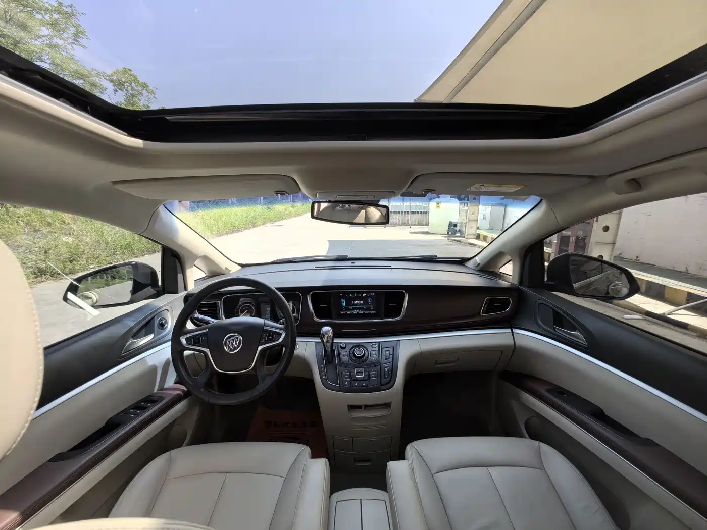 Buick GL8 2018 28T Luxury Model China VI фото 16