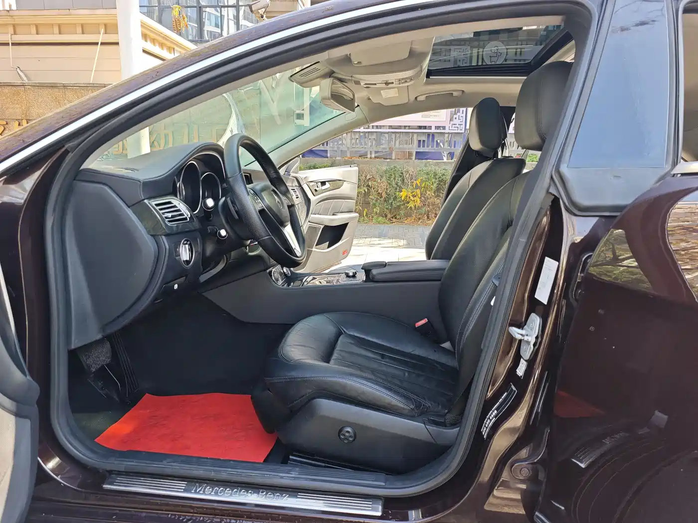 Mercedes-Benz CLS 2012 CLS 300 CGI фото 13