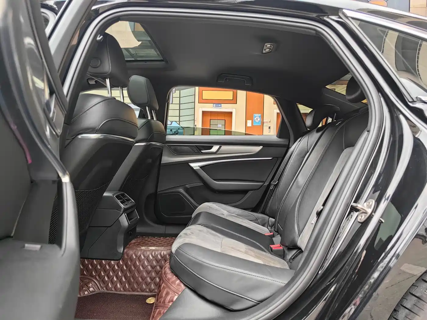 Audi A6L 2022 40 TFSI Luxury Dynamic фото 11