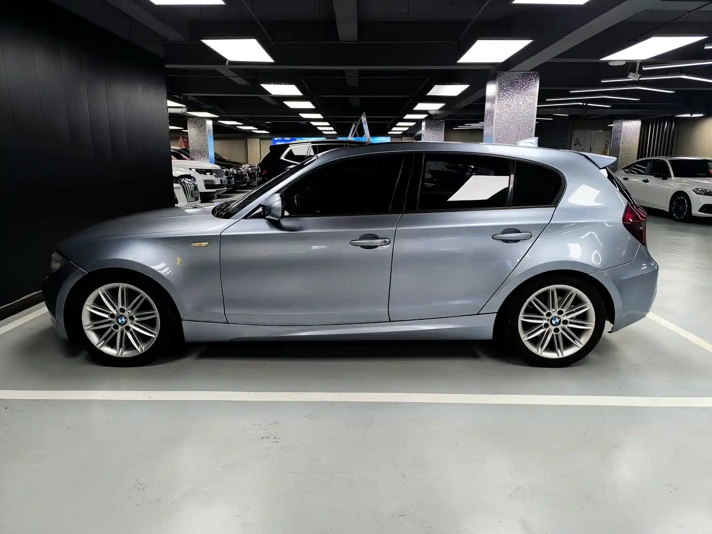 BMW 1 Series (Import) 2010 120i Sport Limited Edition фото 18