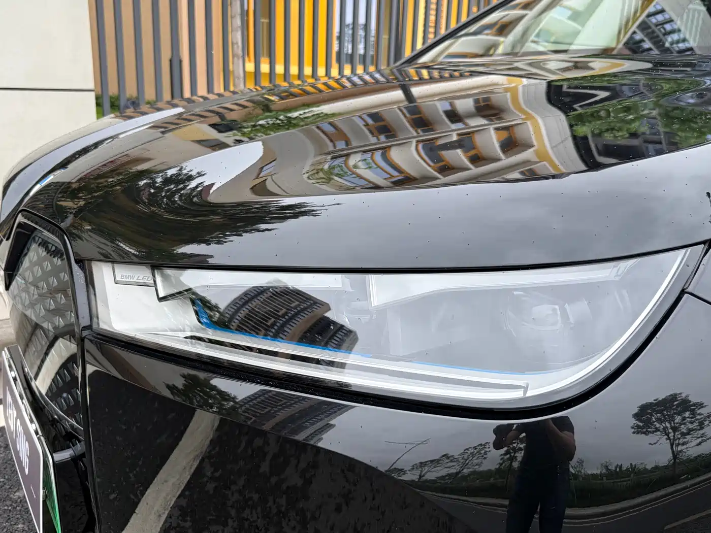 BMW iX 2022 xDrive40 фото 3
