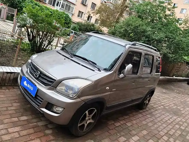  Suzuki Beidouxing X5 2016 1.4L Voyage (China V)