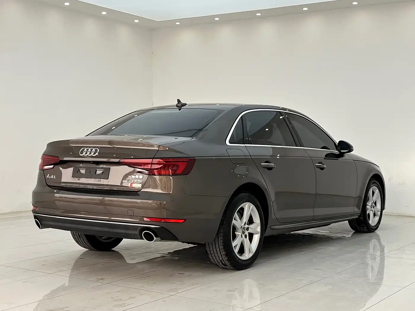 Audi A4L 2018 30th Anniversary 40 TFSI Progressive фото 12