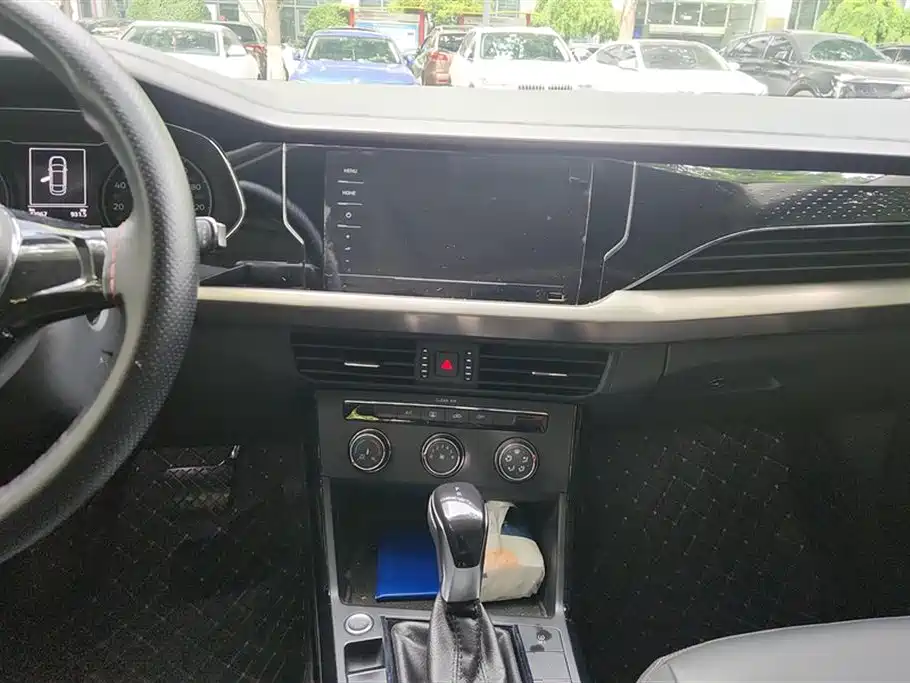 Volkswagen Passat 2020 280TSI Business Edition China VI фото 13