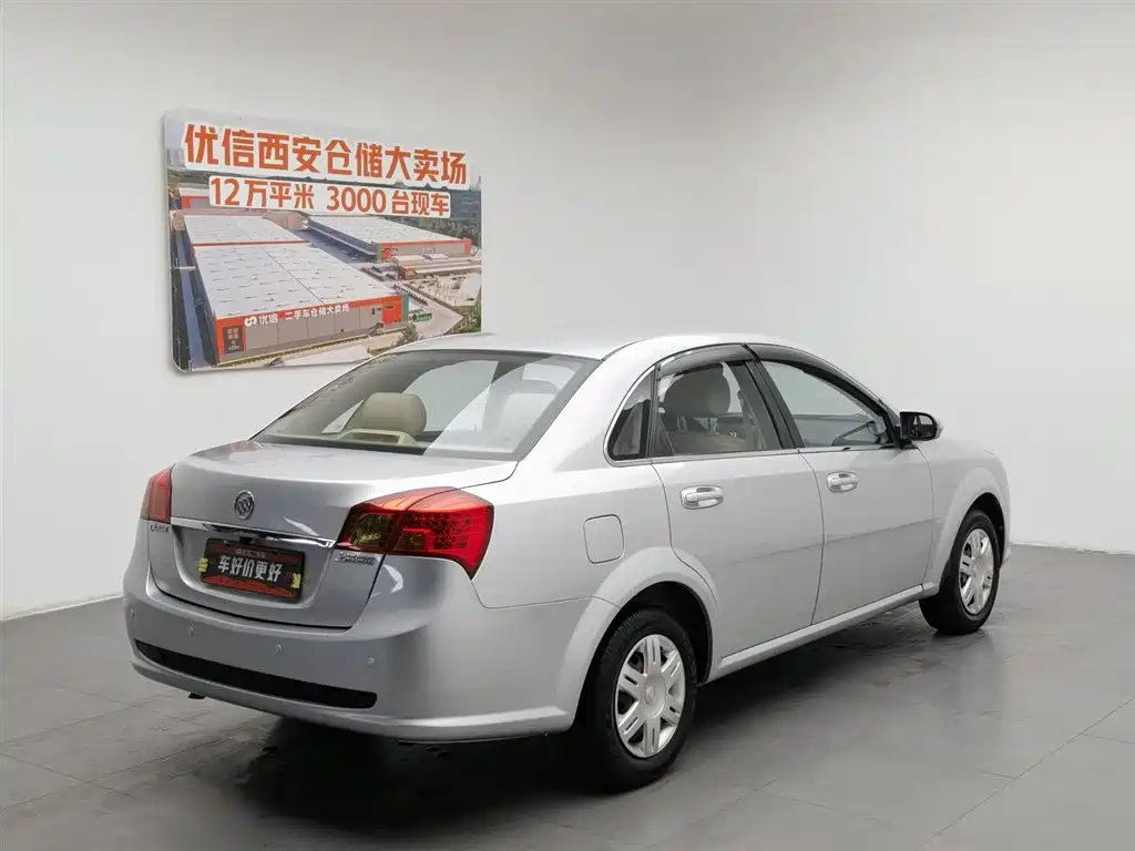 Buick Excelle 2011 1.6LX-AT фото 2