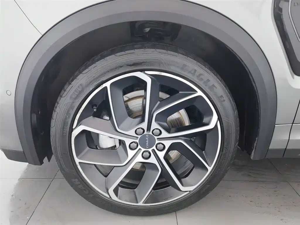 Lynk & Co 05 2020 2.0TD 2WD Shine Halo фото 17