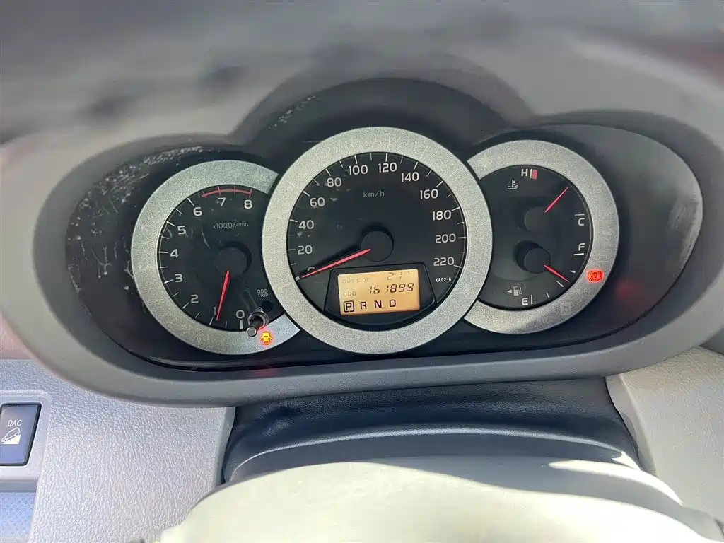Toyota RAV4 Rongfang 2009 2.4L Automatic Luxury Edition фото 10
