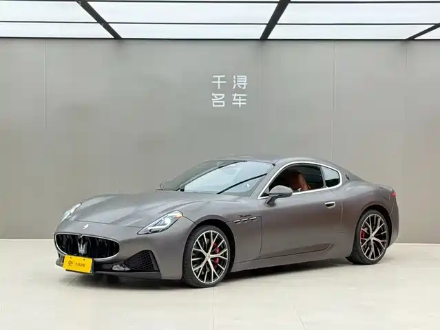 Maserati GranTurismo 3.0T Modena