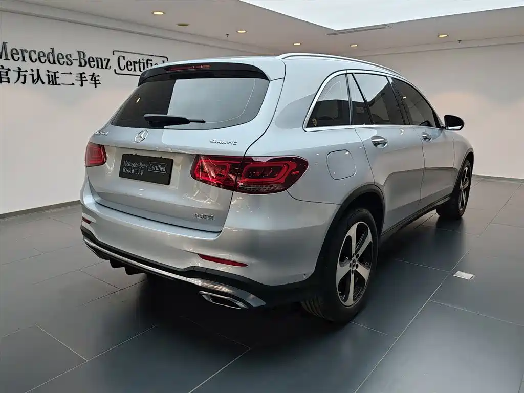 Mercedes-Benz GLC 2022 Facelift GLC 260 L 4MATIC Dynamic фото 4