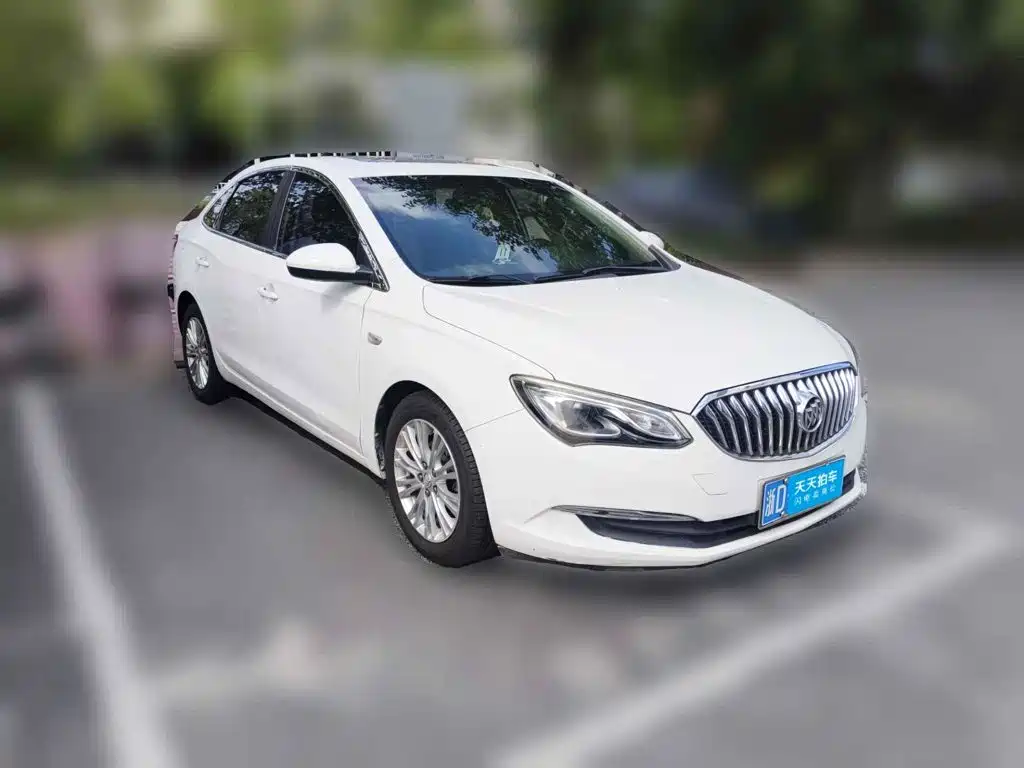 Photo 3 - Buick Excelle
