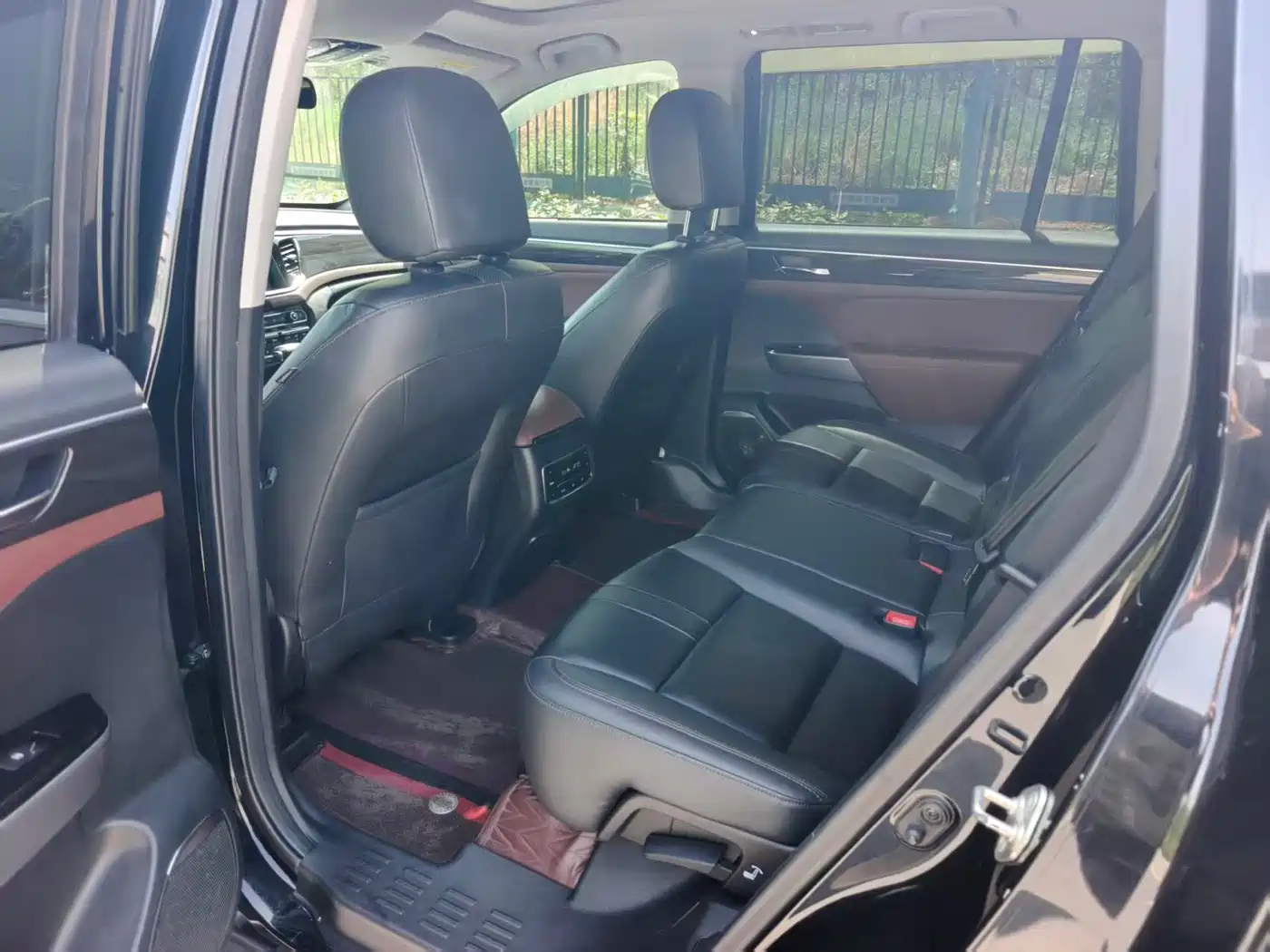 GAC Trumpchi Trumpchi GS8 2017 320T 4WD Supreme Edition (7-seater) фото 5