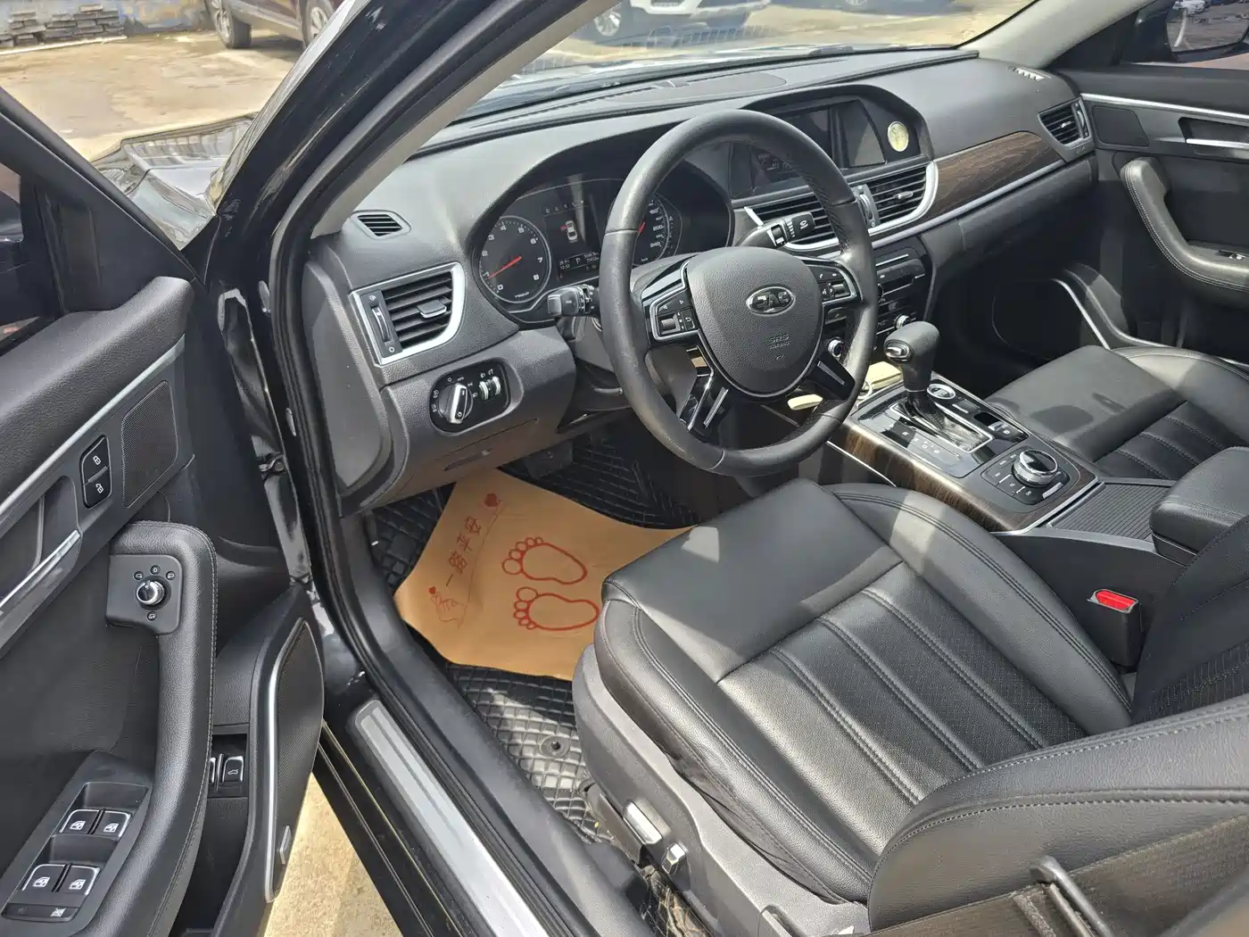 JAC Motors JAC Refine A60 2019 2017 Model 1.5TGDI Automatic Luxury