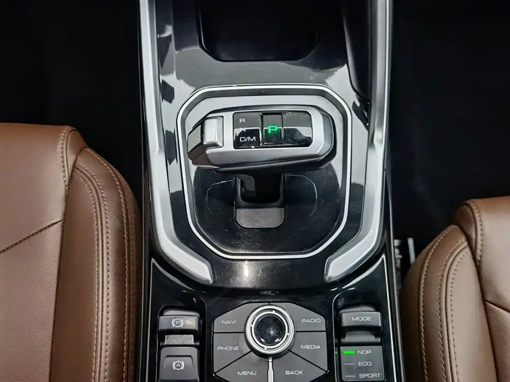 Haval H6 2017 Blue Label 2.0T Automatic 2WD Smart Edition фото 13