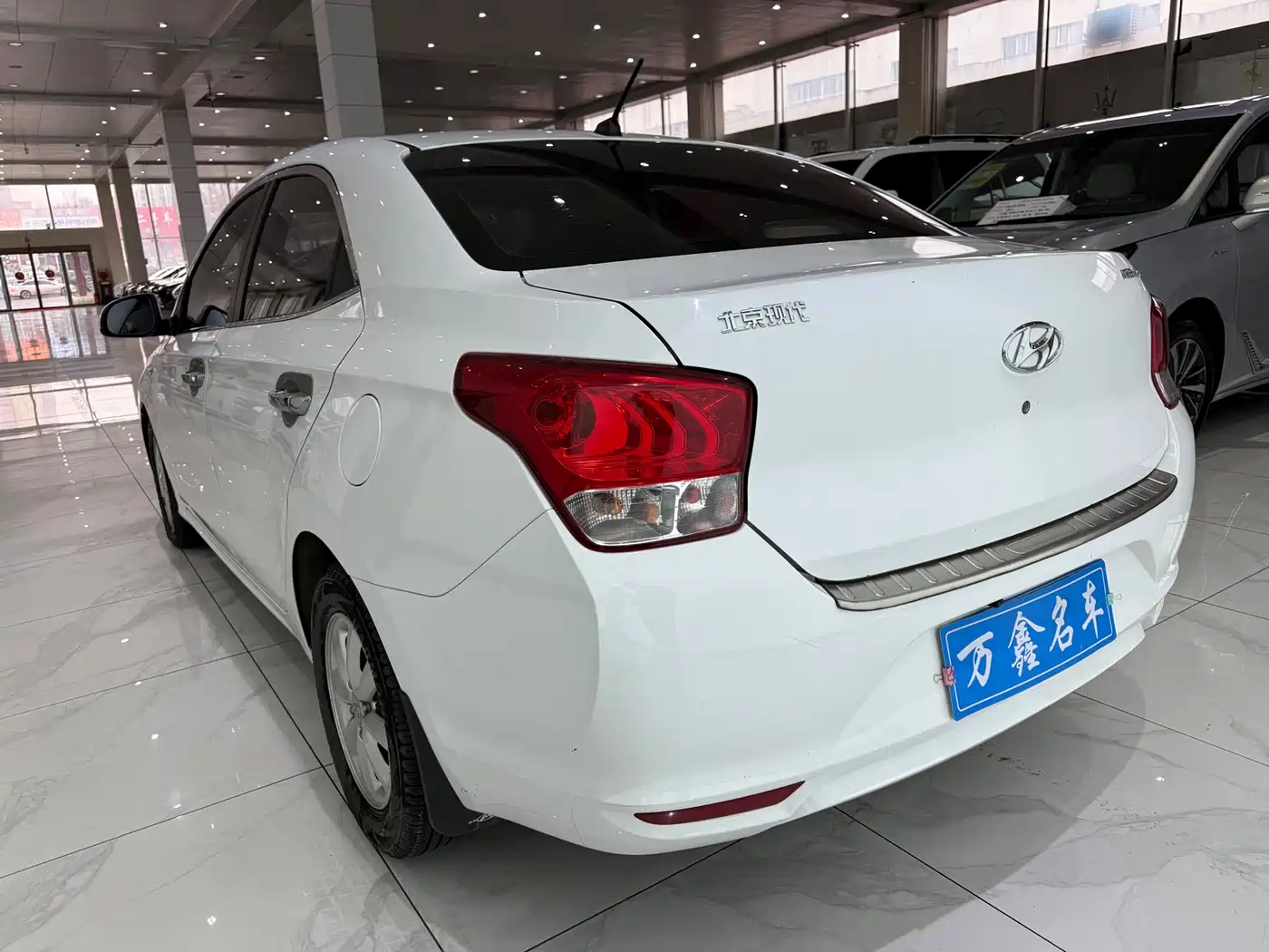 Hyundai Verna 2017 1.4L Manual Color Edition (China V) фото 16