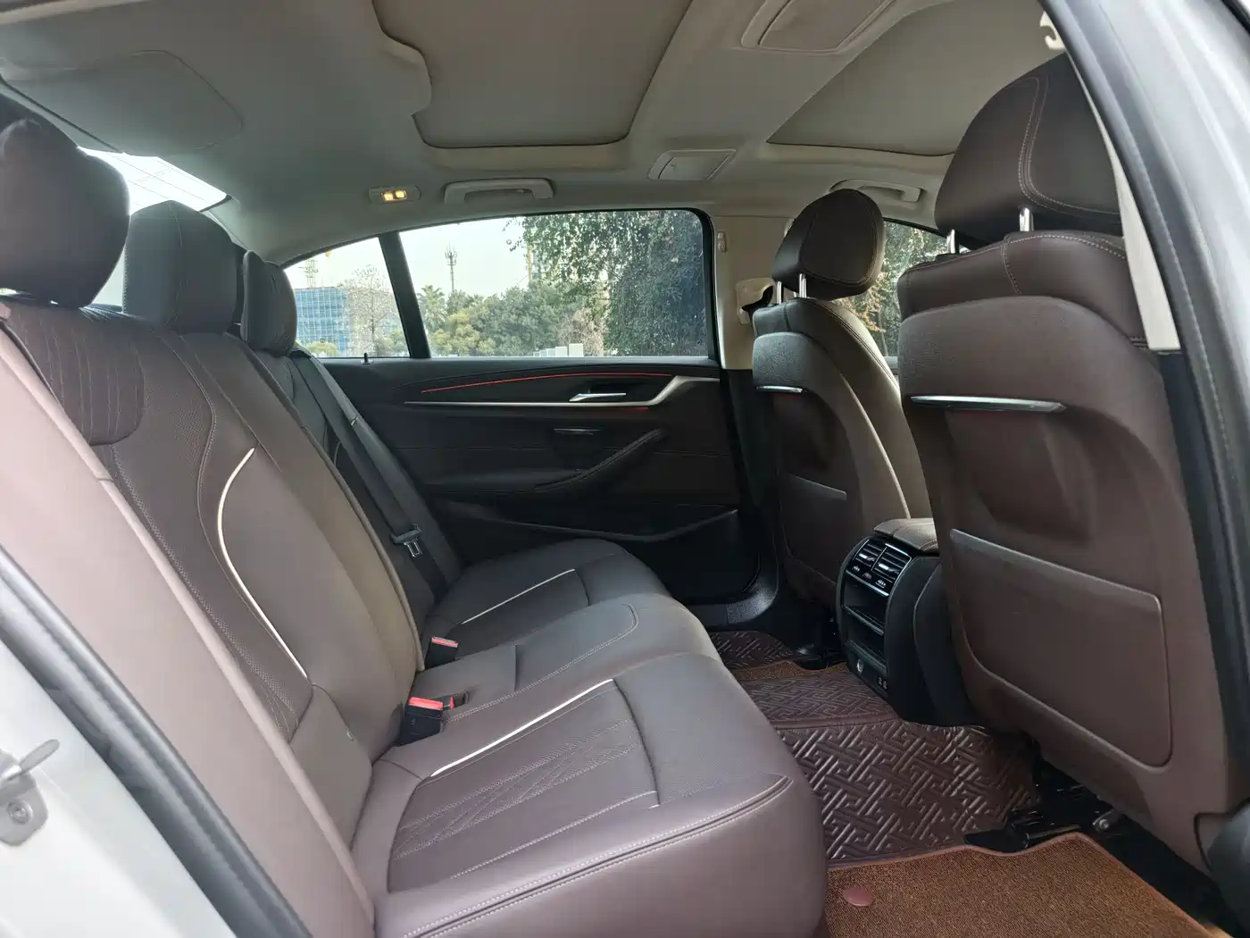 BMW 5 Series 2022 530Li Leading Luxury Package фото 13