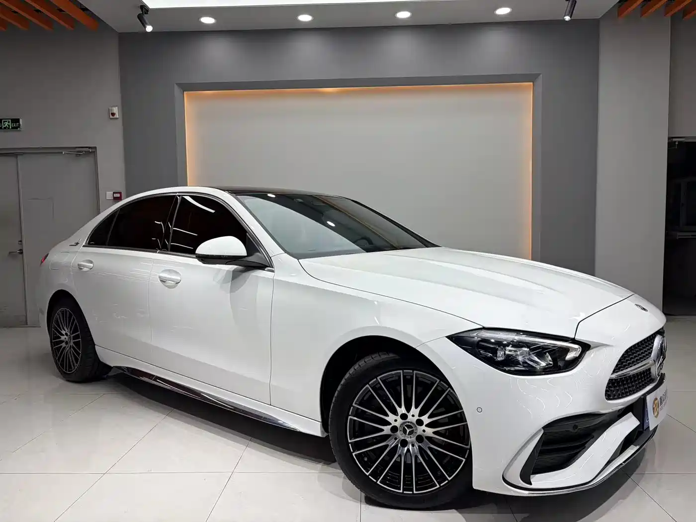 Mercedes-Benz C-Class 2025 C 260 L Sport Edition фото 3