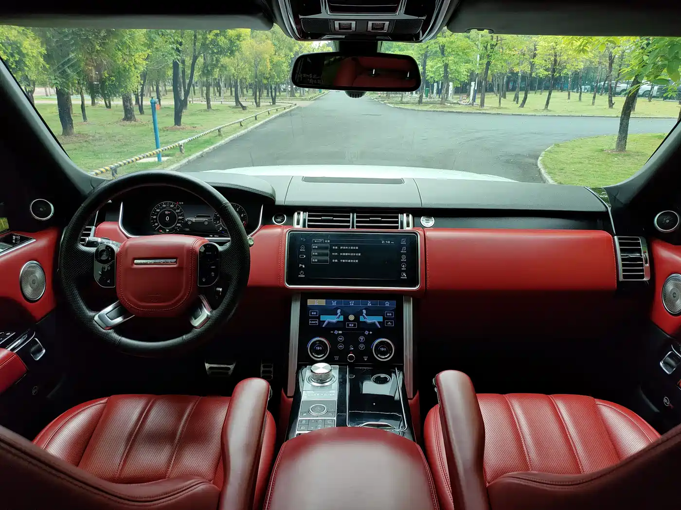Land Rover Range Rover 2014 3.0 SC V6 Vogue фото 8