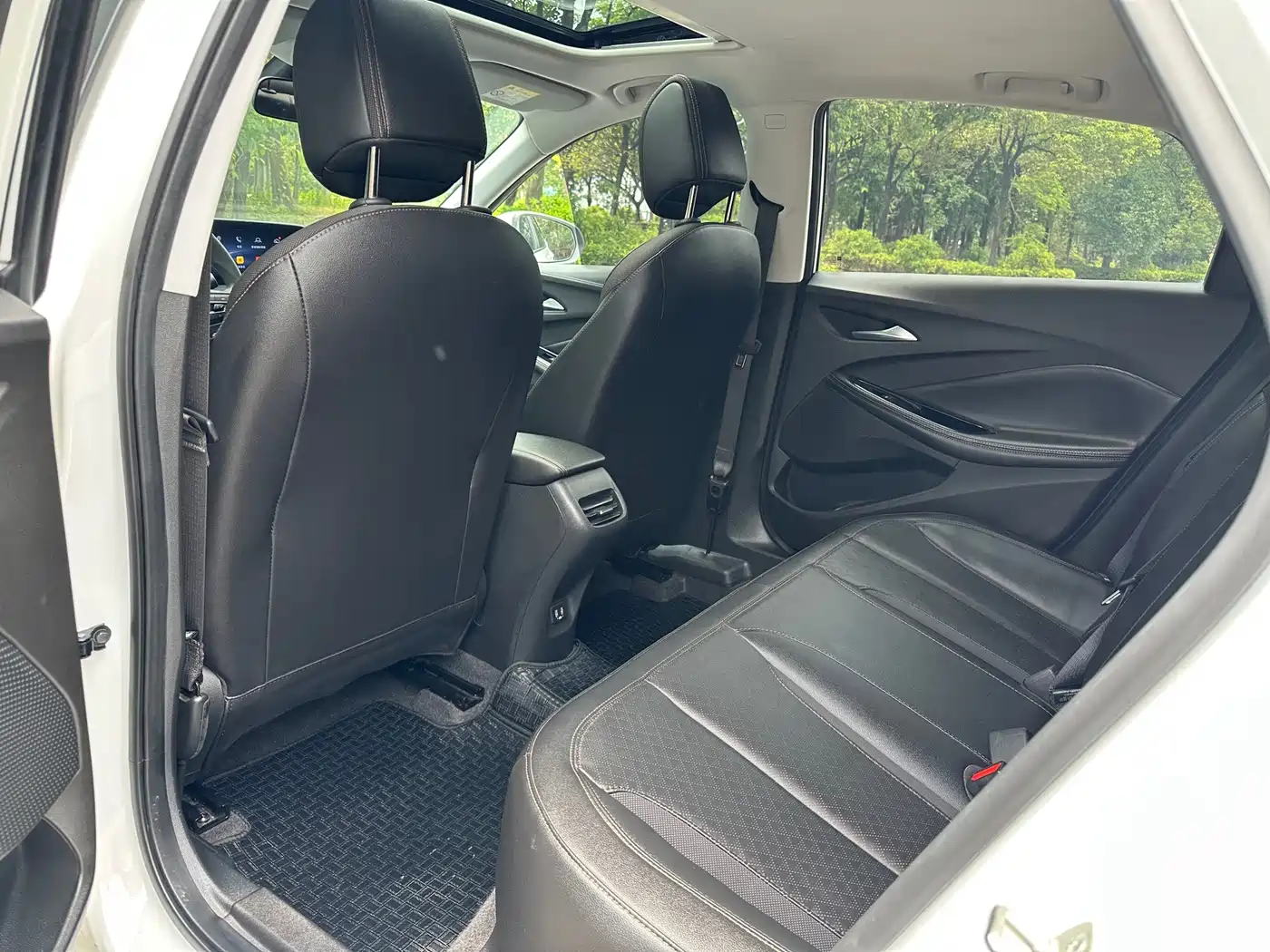 Buick Verano 2024 2023 Pro Joy Edition