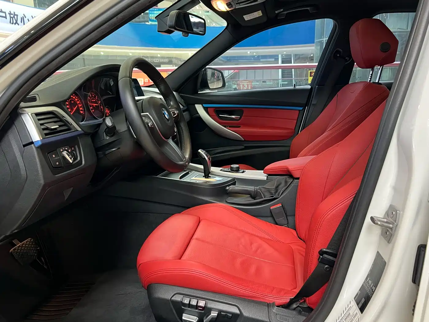 BMW 3 Series 2019 320i M Sport Package фото 5