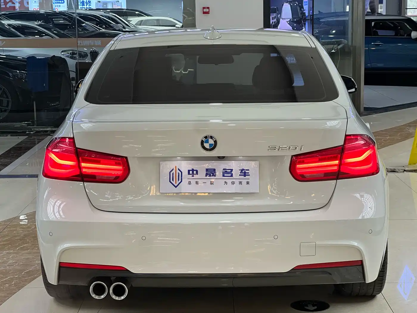 BMW 3 Series 2019 320i M Sport Package фото 13