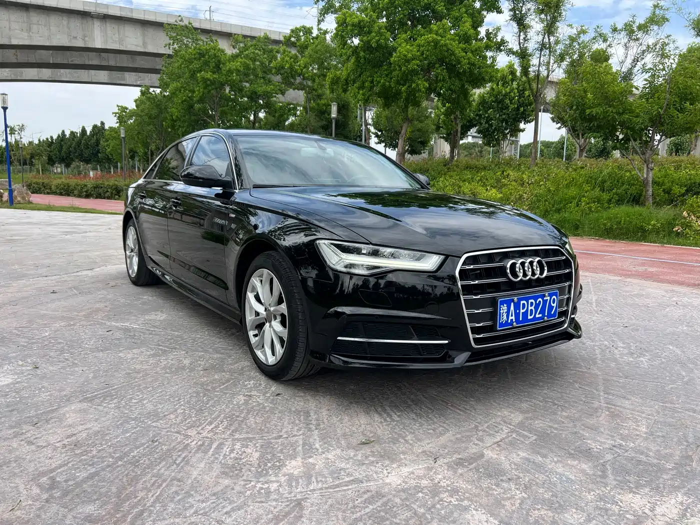 Audi A6L 2018 30th Anniversary 35 TFSI Fashion фото 7