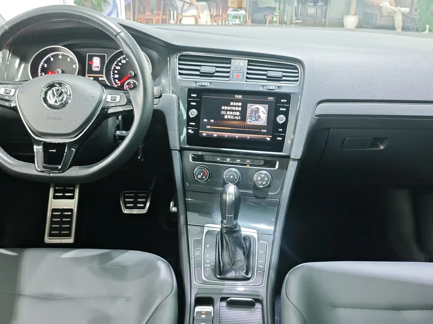 Volkswagen Golf (Import) 2019 1.8TSI Wagon фото 10
