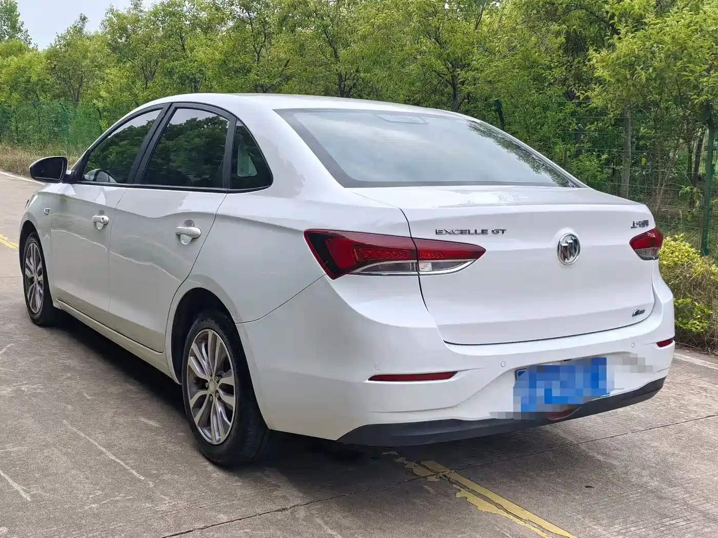 Buick Excelle 2021 Facelift 1.3T Auto Mild Hybrid Elite фото 6
