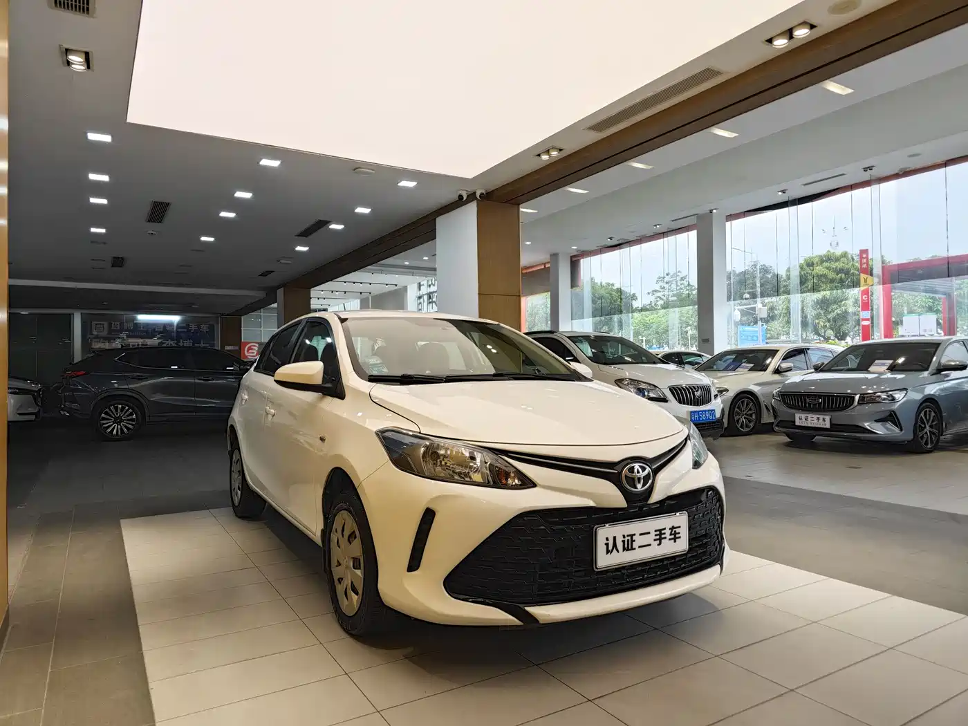 Toyota Vios FS 2017 1.5L CVT Fengchi Edition фото 5