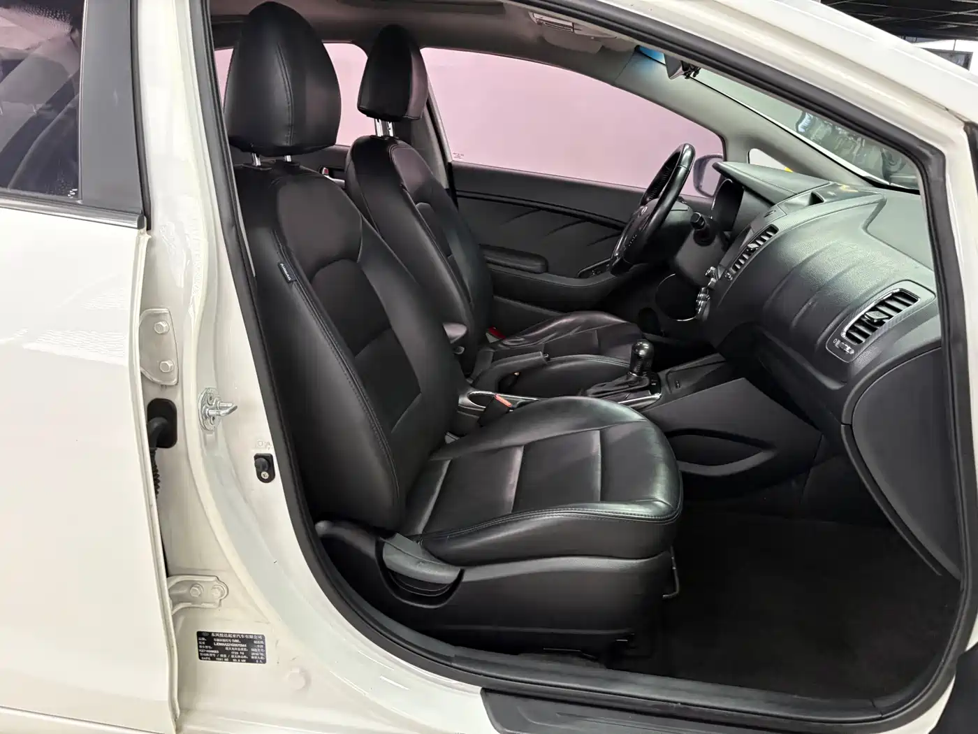 Фото 9 - Kia K3