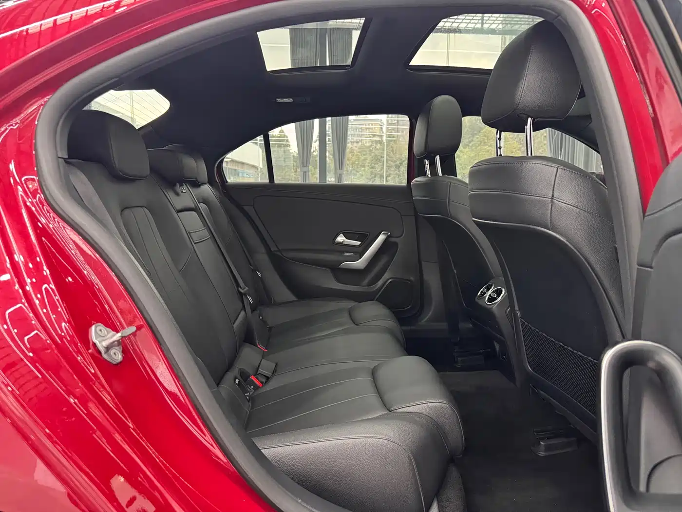 Mercedes-Benz A-Class 2021 A 200 L Sport Sedan Dynamic Type фото 26