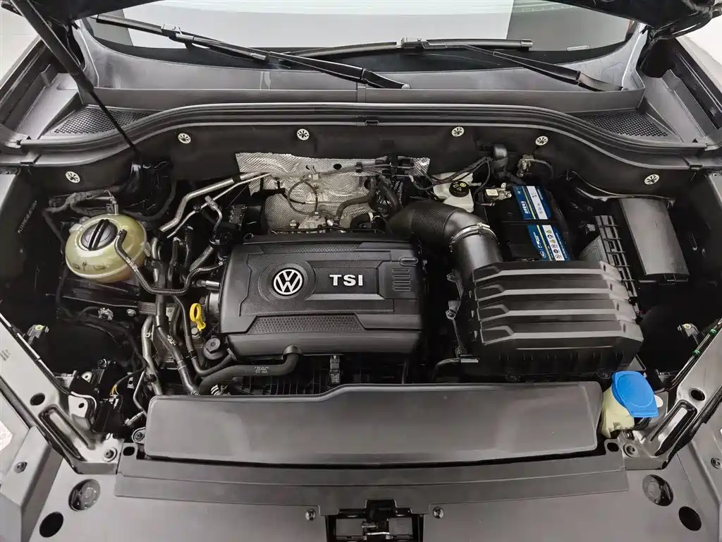 Volkswagen Teramont 2020 380TSI 4WD Luxury Edition China VI фото 6
