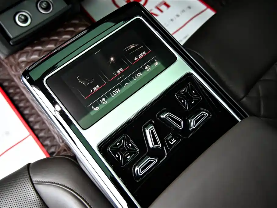Audi A8 New Energy 2022 A8L 60 TFSIe quattro Collector's Edition фото 37