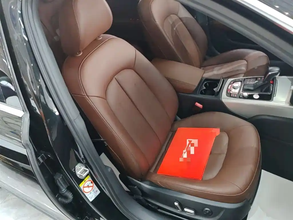 Audi A6L 2018 30th Anniversary 45 TFSI quattro Sport фото 25