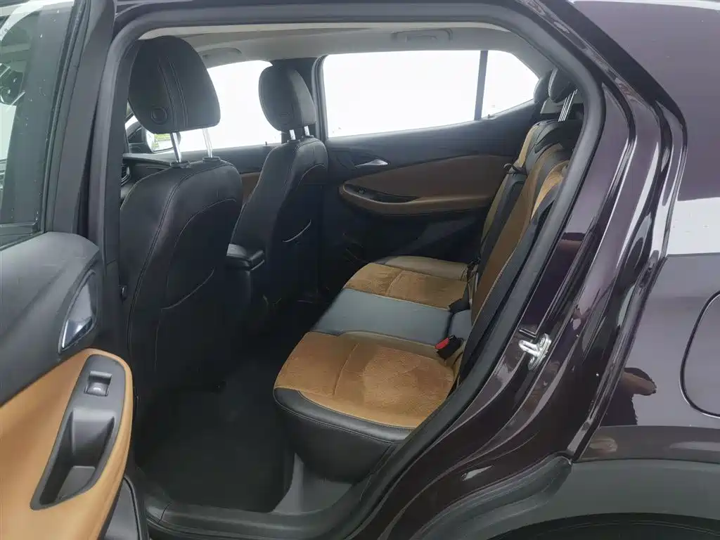 Buick Encore GX 2020 20T CVT 2WD Luxury Model фото 15