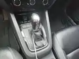 Фото 6 - Volkswagen Sagitar