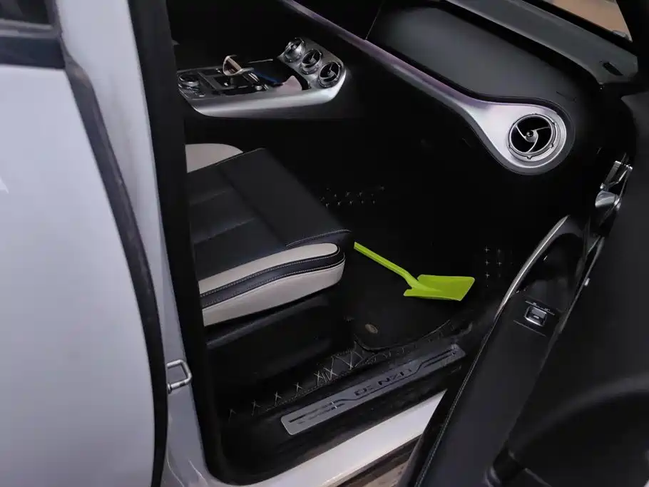 Denza X 2020 2020 PHEV Sport Edition