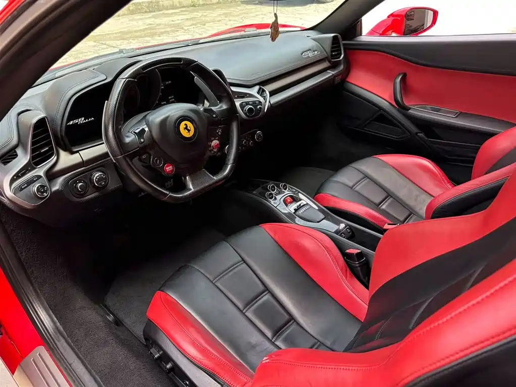 Ferrari 458 2012 2011 4.5L Italia