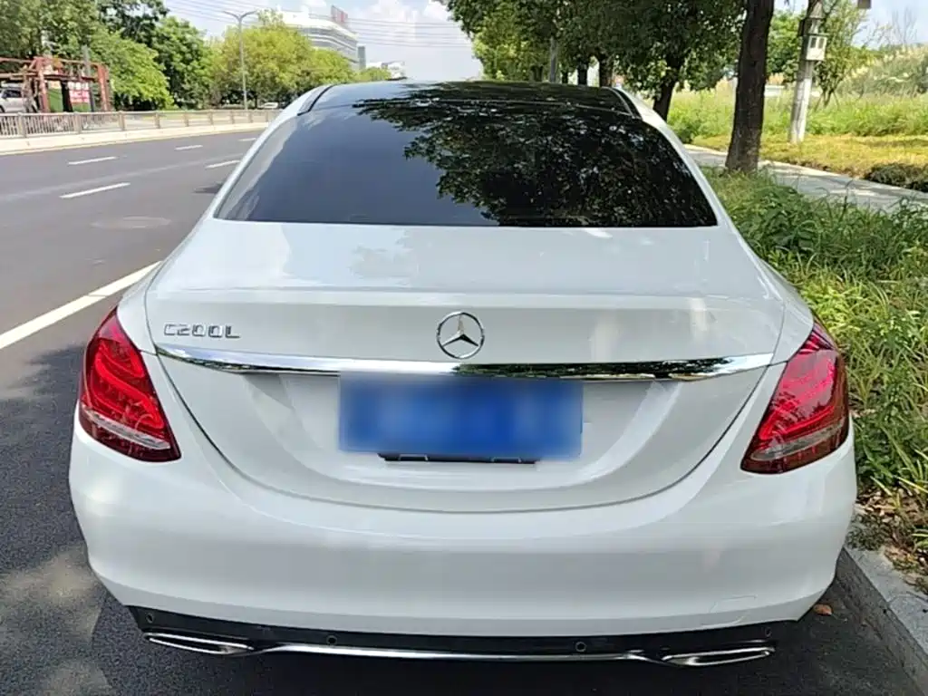 Mercedes-Benz C-Class 2015 2015 C 200 L
