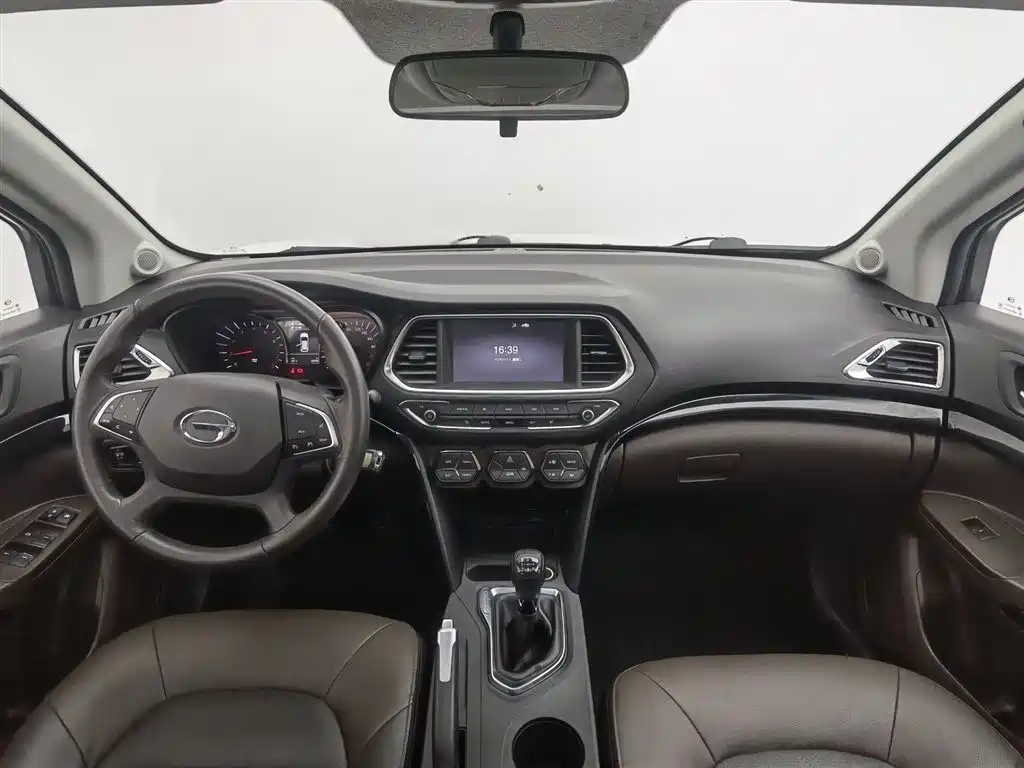 GAC Trumpchi Trumpchi GS4 2017 235T G-DCT 2WD Luxury фото 5