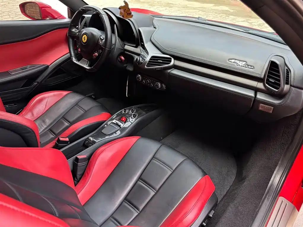 Ferrari 458 2012 2011 4.5L Italia