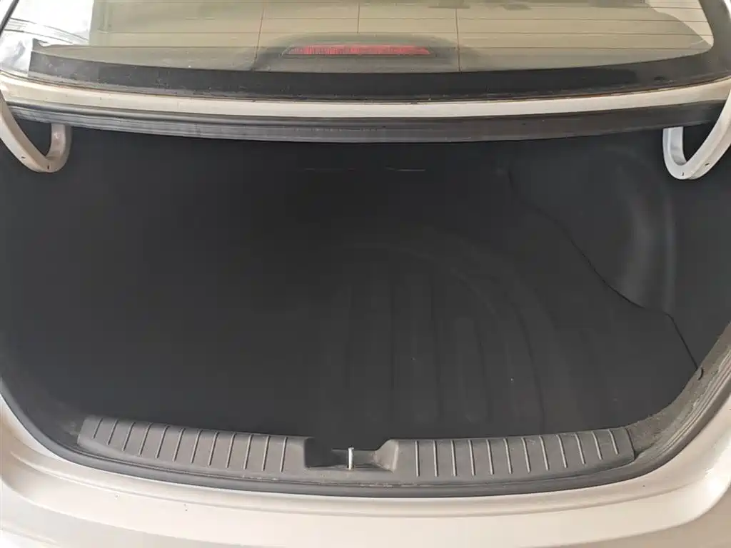 Hyundai Mistra 2017 1.6T Automatic Smart GLS (China V) фото 19