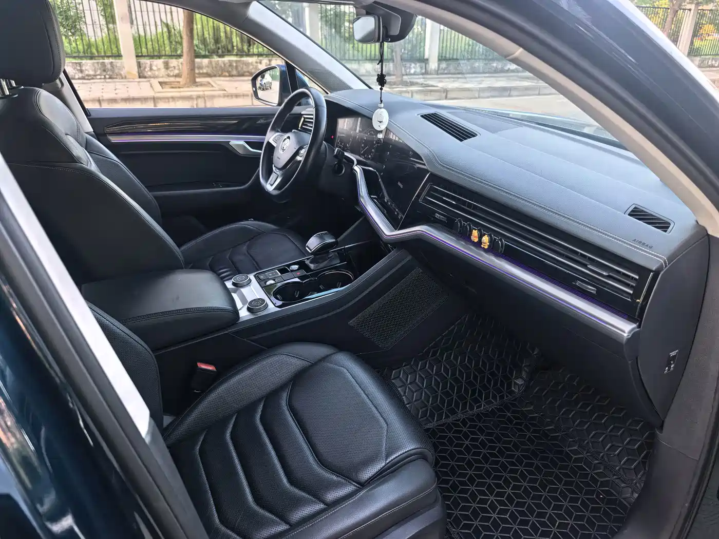 Volkswagen Touareg 2019 2019 2.0TSI Sharp Wing Edition China VI