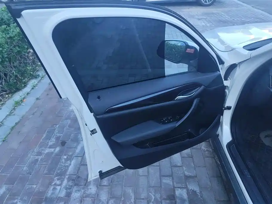 BMW X1 2015 Model sDrive18i Fashion Advanced Edition фото 7