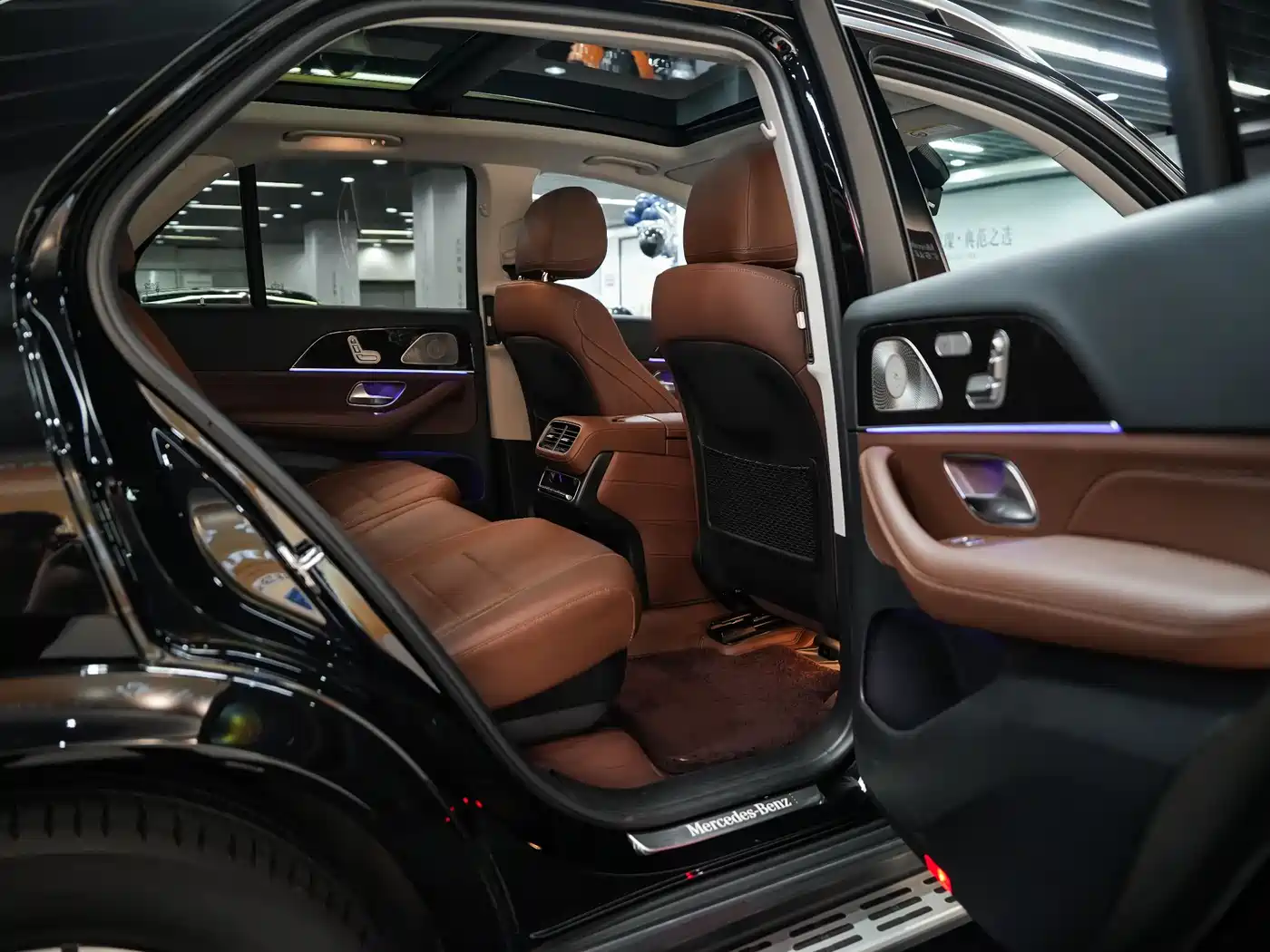 Mercedes-Benz GLE 2024 GLE 350 4MATIC Fashion фото 15