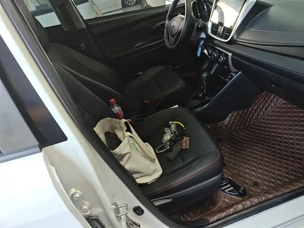 Toyota Vios FS 2017 1.5L CVT Fengchi Edition фото 25