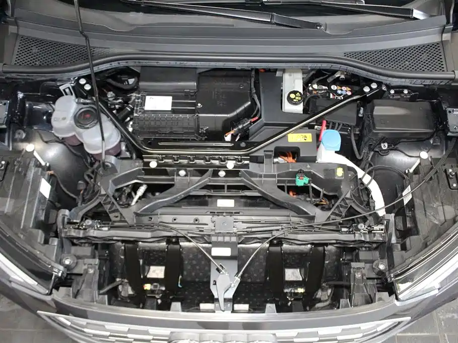 Audi Q4 e-tron 2024 40 e-tron Creation Edition фото 16
